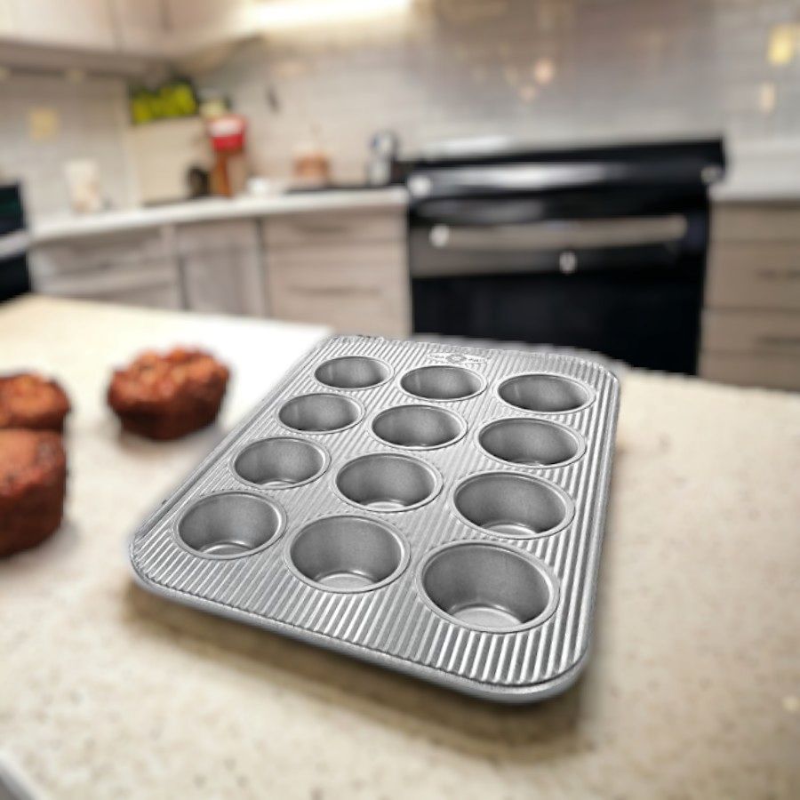 12 Cup Muffin Pan